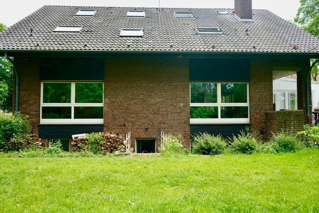 Helle Kellerwohnung Im Gruenen Mit Sauna Koln Bagian luar foto