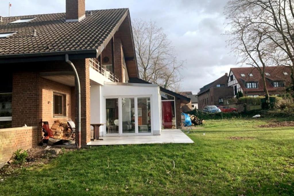 Helle Kellerwohnung Im Gruenen Mit Sauna Koln Bagian luar foto